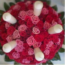 50pcs Red & Pink Roses in a Bouquet with 5 white candles